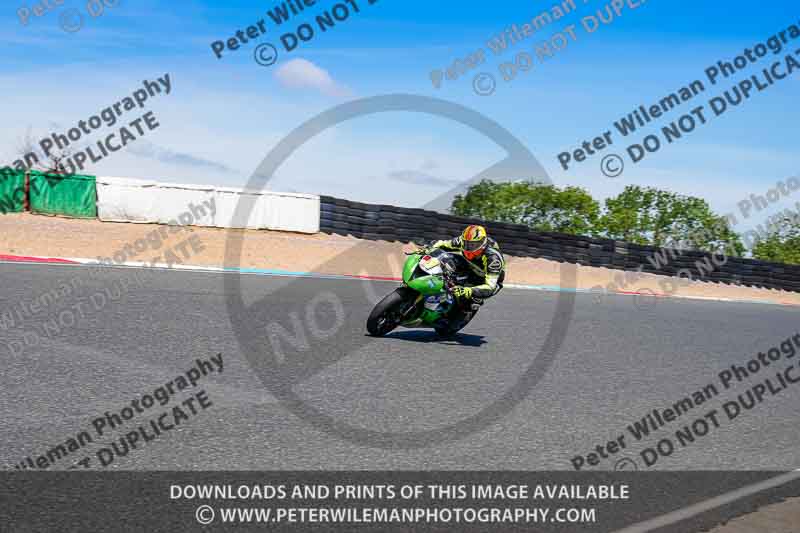 enduro digital images;event digital images;eventdigitalimages;mallory park;mallory park photographs;mallory park trackday;mallory park trackday photographs;no limits trackdays;peter wileman photography;racing digital images;trackday digital images;trackday photos